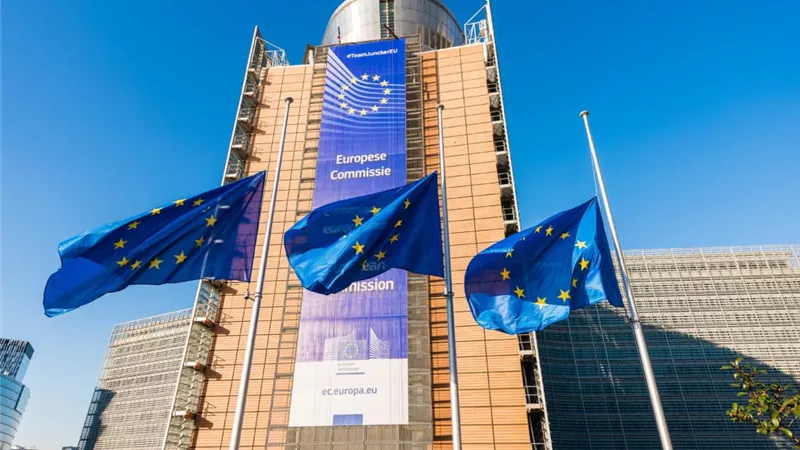 المفوضية الأوروبية تقترح تسريع ترحيل المهاجرين غير الشرعيين
