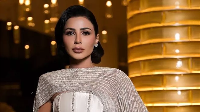 مهيرة عبد العزيز عن 