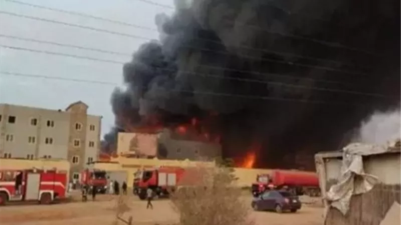 السيطرة على حريق داخل مصنع براويز بالقناطر الخيرية