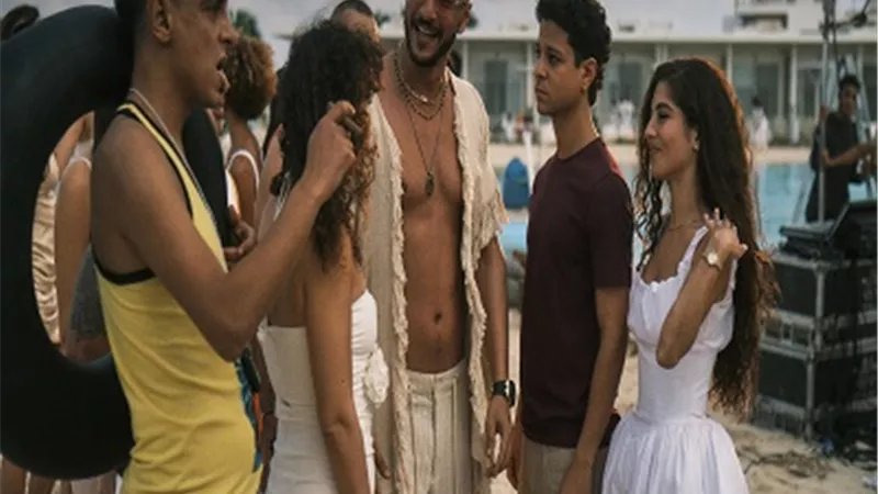الصور الاولى من فيلم عيد الفطر 