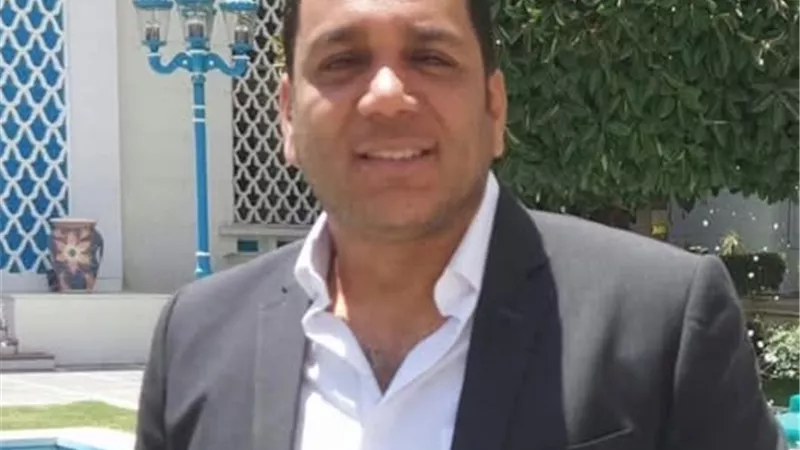 وزير الشباب ينعي الكاتب الصحفي محمد منير بجريدة المساء