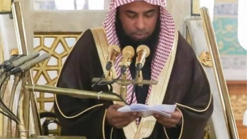 خطيب المسجد النبوى: من آمن بالقضاء والقدر هانت عليه المصائب