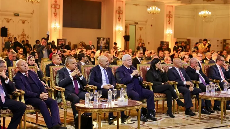 وزير التربية والتعليم يشارك في فعاليات مؤتمر الصناعة والاستثمار