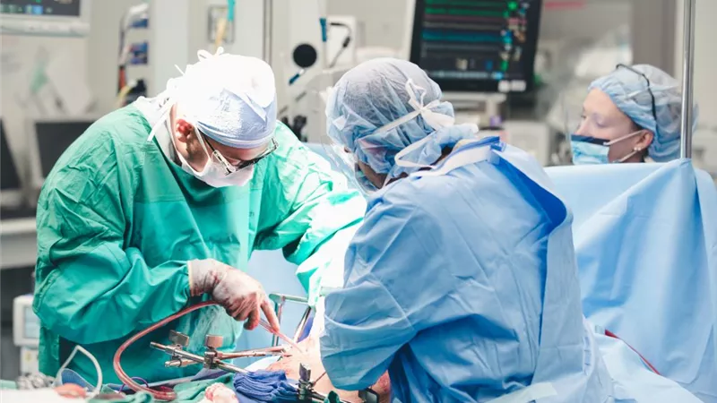 اعفاء من تجاوز الـ 50 عاماً من التبرع باعضائهم البشرية