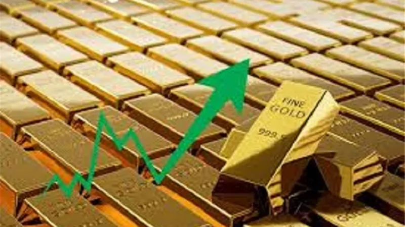 المعدن الأصفر يواصل صعوده القياسي