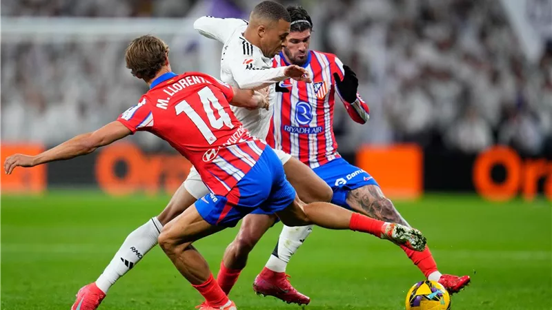 التعادل 1/1 يحسم مواجهة ريال مدريد وأتلتيكو في الدوري الإسباني