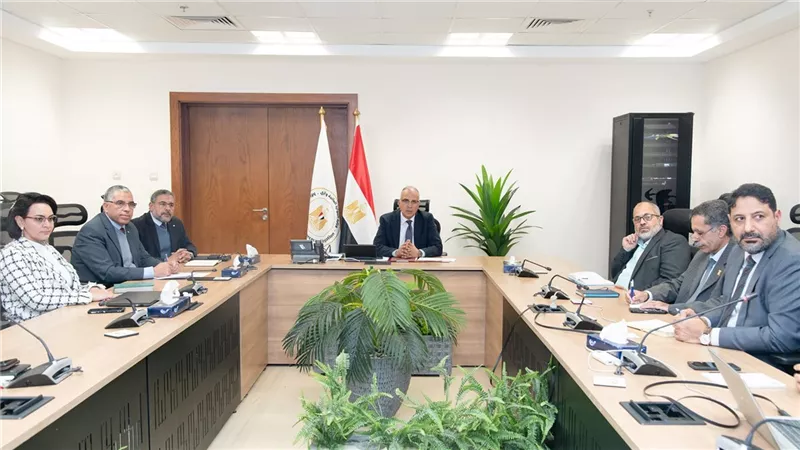 الري: وضع خطط طوارئ للتعامل مع إرتفاع منسوب البحر والأعاصير