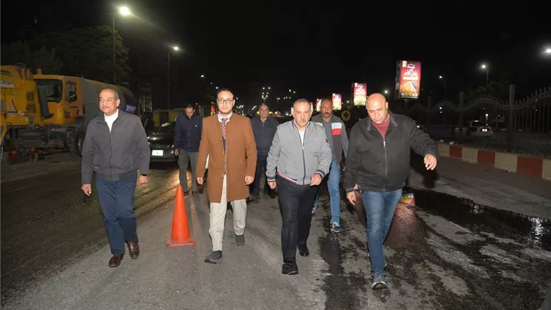 محافظ أسيوط يتفقد أعمال رفع كفاءة ورصف كوبري فيصل