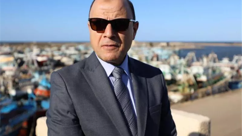 استئناف حركة الصيد بميناء البرلس