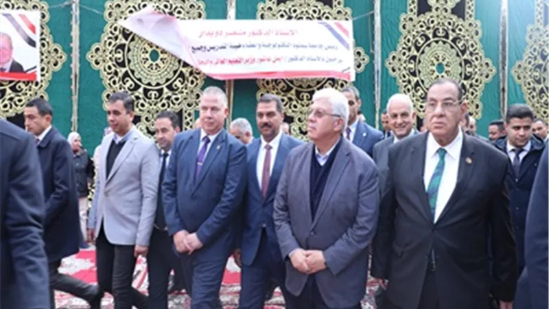 عاشور:الجامعات التكنولوجية تهدف إلى توفير الأيدي العاملة الماهرة