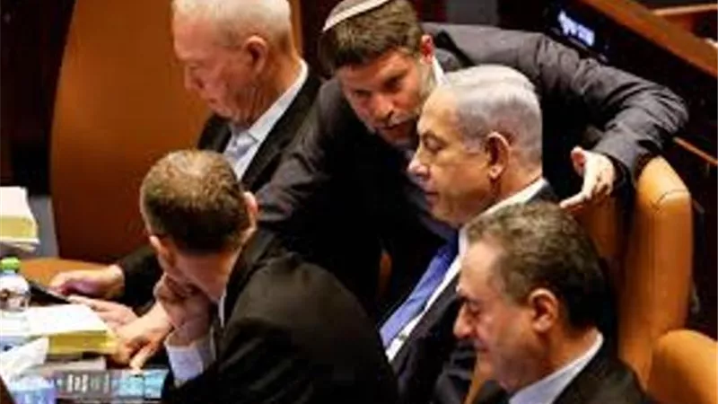 11 وزيرًا من الليكود يطالبون نتنياهو بفرض السيادة على الضفة