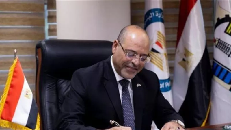 وزير العمل: تحديد 250 جنيها كحد أدنى للعلاوة الدورية لدعم العمال