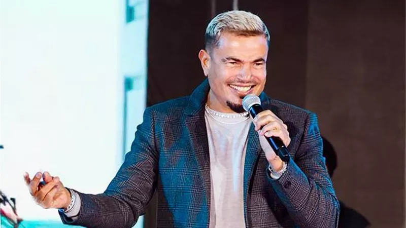 عمرو دياب يتألق في ليلة شتوية بقلب القاهرة