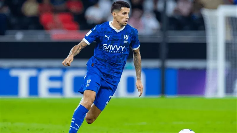 حسم موقف كانسيلو من مواجهة الهلال والرياض