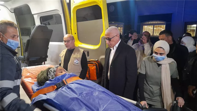 50 جريحا ومصابا إحصائيه الدفعة التاسعة الواصلة لمعبر رفح