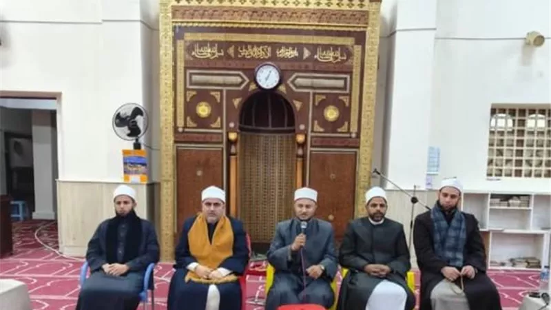 ندوات توعوية بمساجد دمياط عن تحويل القبلة وتنمية الأسرة