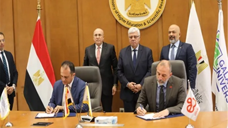 جامعة الجلالة توقع إتفاقية لإنشاء مختبر للاتصالات السلكية واللاسلكية