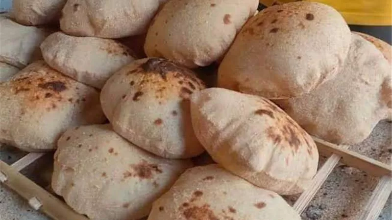 ضبط 11 طن دقيق مدعم قبل بيعه في السوق السوداء