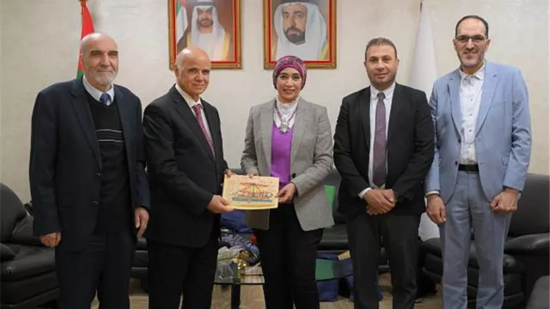 رئيس جامعة الأقصر ومسئولوجامعة الشارقة يبحثان سبل التعاون المشترك