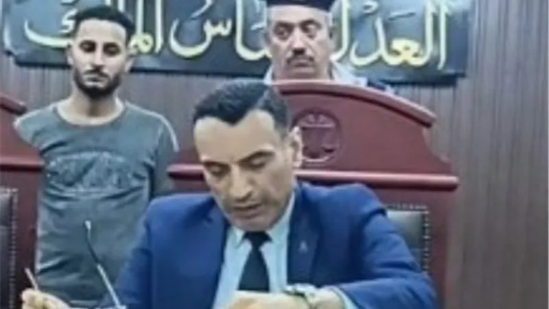 المشدد 5 سنوات لعاملين لحيازتهم أسلحة نارية بشبرا الخيمة