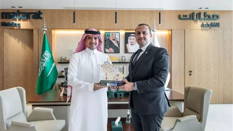 عرب يبحث مع رئيس مطارات السعوديه تعزيز التعاون وتبادل الخبرات