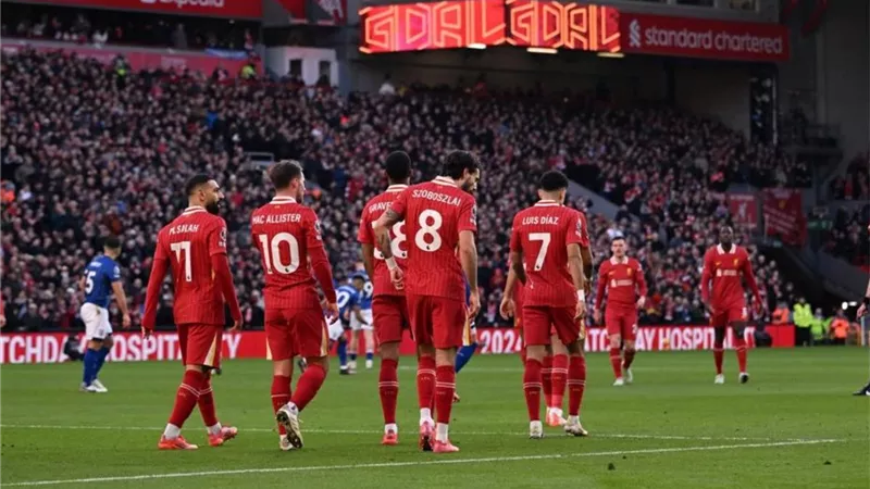موعد مباراة ليفربول وإيفرتون اليوم في الدوري الإنجليزي