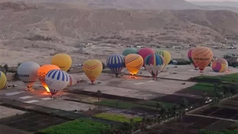 إلغاء رحلات البالون بالأقصر بسبب سرعة الرياح