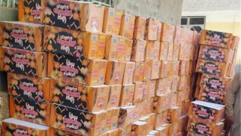 محافظ أسيوط: ضبط مخزن مقرمشات غير مرخص وتحرير 12 محضر لمنافذ بيع