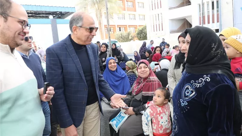 كدواني يتفقد قافلة طبية ويوجه بسرعة استكمال العلاج لبعض الحالات