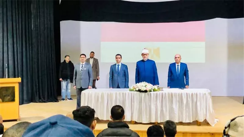 مفتي الجمهورية:بناء الإنسان يقوم على أسس متعددة تحميه من الانحراف