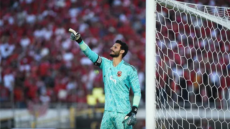 الشناوي يطالب الأهلي بـ40 مليون جنيه..تعرف علي السبب