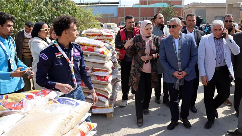مساعدات رجال الاعمال بالاسماعيلية تتوجه لأهالينا فى غزة