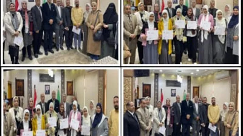 مدير تعليم القليوبية يهنئ الفائزين في مسابقة اوائل الطلبة بالمدارس الفنية