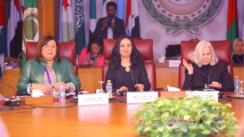 وزيرة التضامن تشهد افتتاح المؤتمر السنوي العاشر لجمعية سيدات أعمال مصر