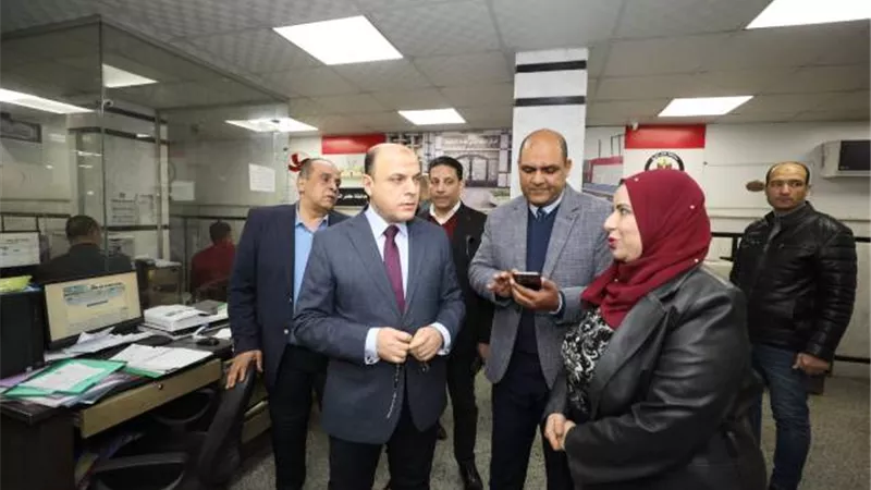 محافظ كفرالشيخ يتفقد المركز التكنولوجي لخدمة المواطنين بدسوق