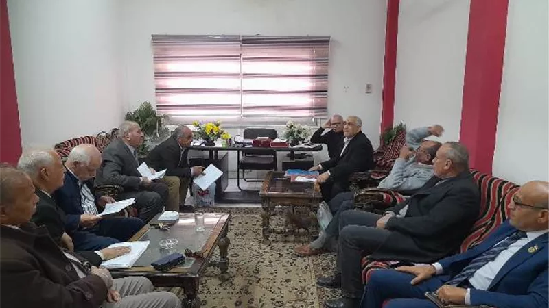 نقيب معلمي بني سويف: جموع معلمى المحافظة خلف الرئيس السيسى