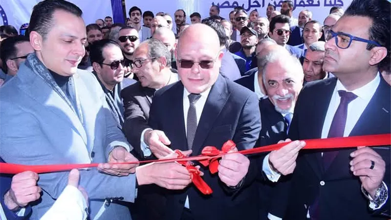 رئيس جامعة سوهاج يفتتح وحدة الجراحات التكميلية وجراحات الحروق