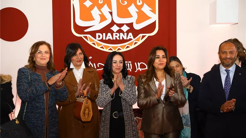 وزيرة التضامن تفتتح معرض ديارنا للحرف اليدوية في القاهرة