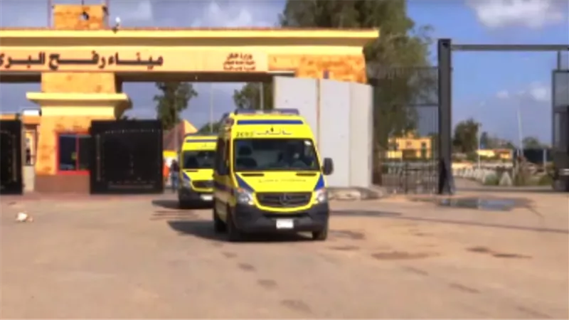 معبر رفح يستعد لاستقبال الدفعة الـ13 من الجرحى والمرضى الفلسطينيين