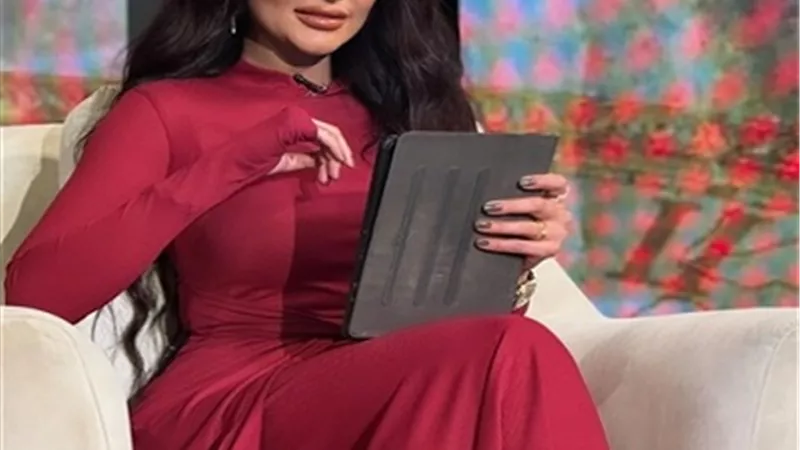 وصية سالي عبد السلام: معلمتي تغسلني وتشيل الرموش