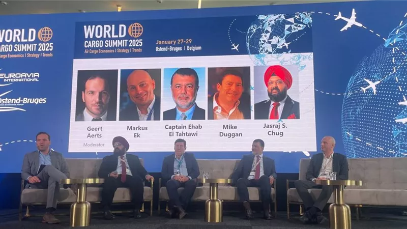 مصر للطيران للشحن الجوي في فعاليات World Cargo Summit 2025 بمدينة أوستند - بلجيكا