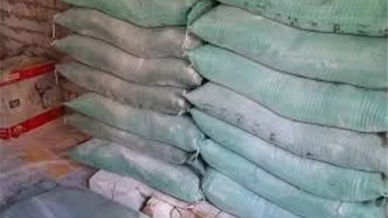 احباط محاولة تهريب 5.5 طن دقيق للسوق السوداء