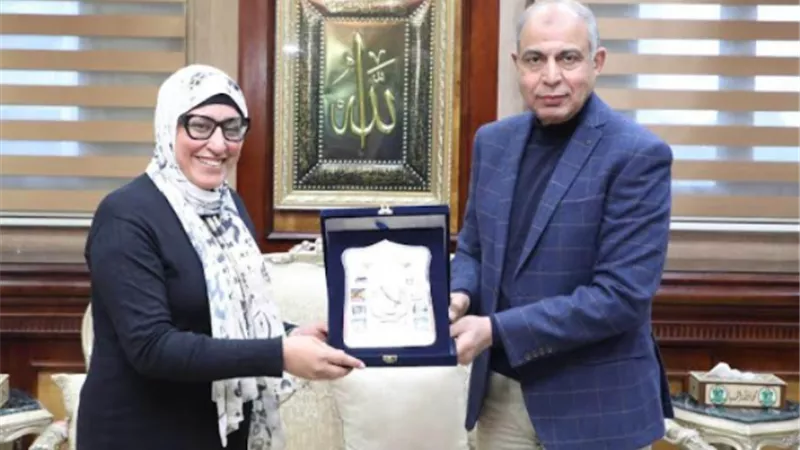 محافظ المنيا يستعرض إنجازات هيئة إنقاذ الطفولة خلال 2024