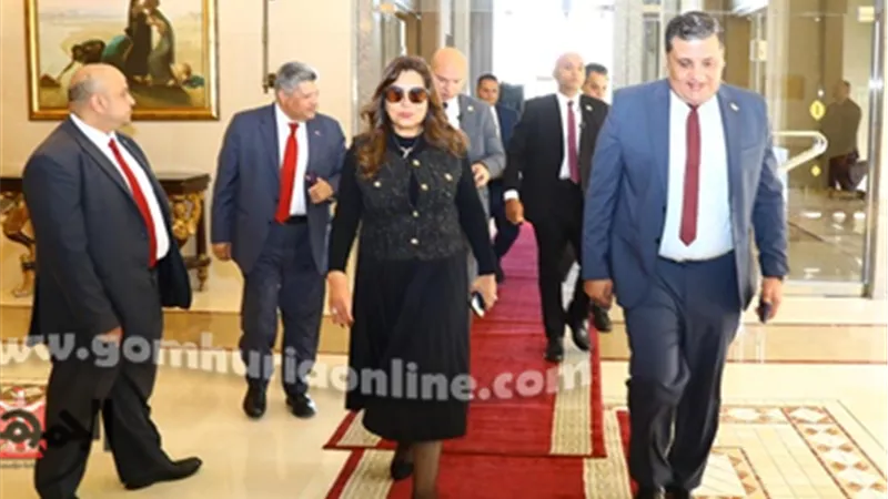 عوض : التزام التنمية المحلية بدعم المبادرات الأهلية لخدمة المواطن