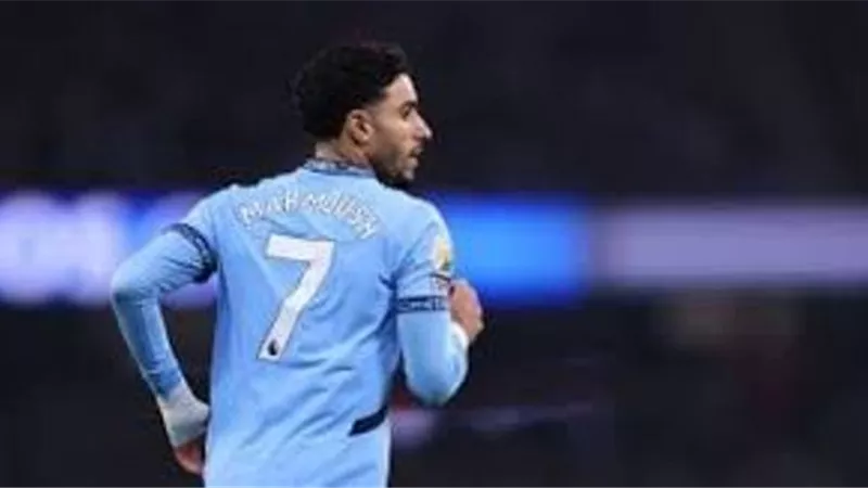 جوارديولا يدفع بمرموش أساسيا في تشكيل السيتي بمواجهة نيوكاسل