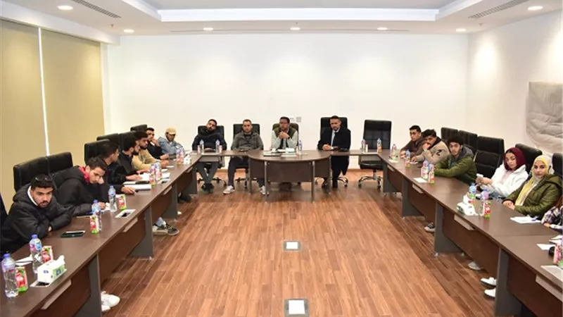طلاب الهندسة المعمارية بالأكاديمية العربية يزورون جهاز العلمين الجديدة