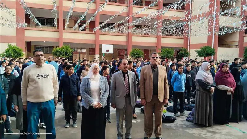 مدير تعليم دمياط يتفقد مدارس فارسكور