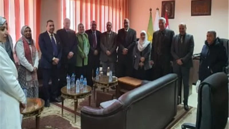 نائب رئيس جامعة بنها تستقبل فريق الاعتماد البرامجي لكلية العلوم