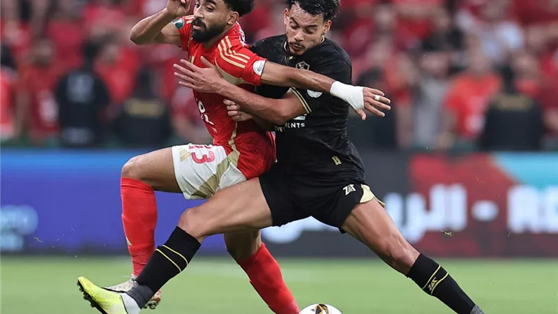 7 لاعبين مهددين بالغياب عن قمة الأهلي والزمالك