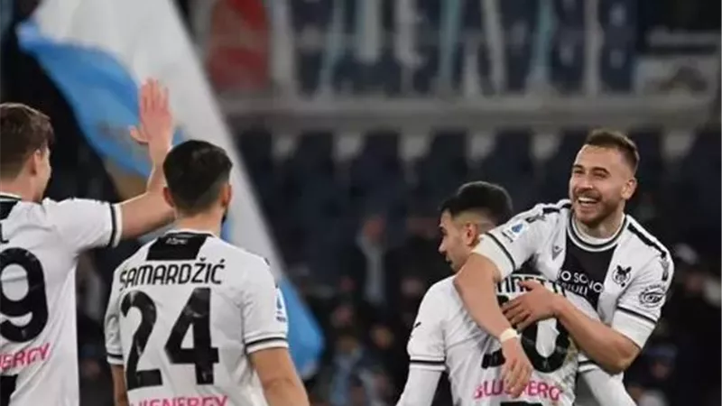 أودينيزي يمطر شباك إمبولي بثلاثية في الدوري الإيطالي